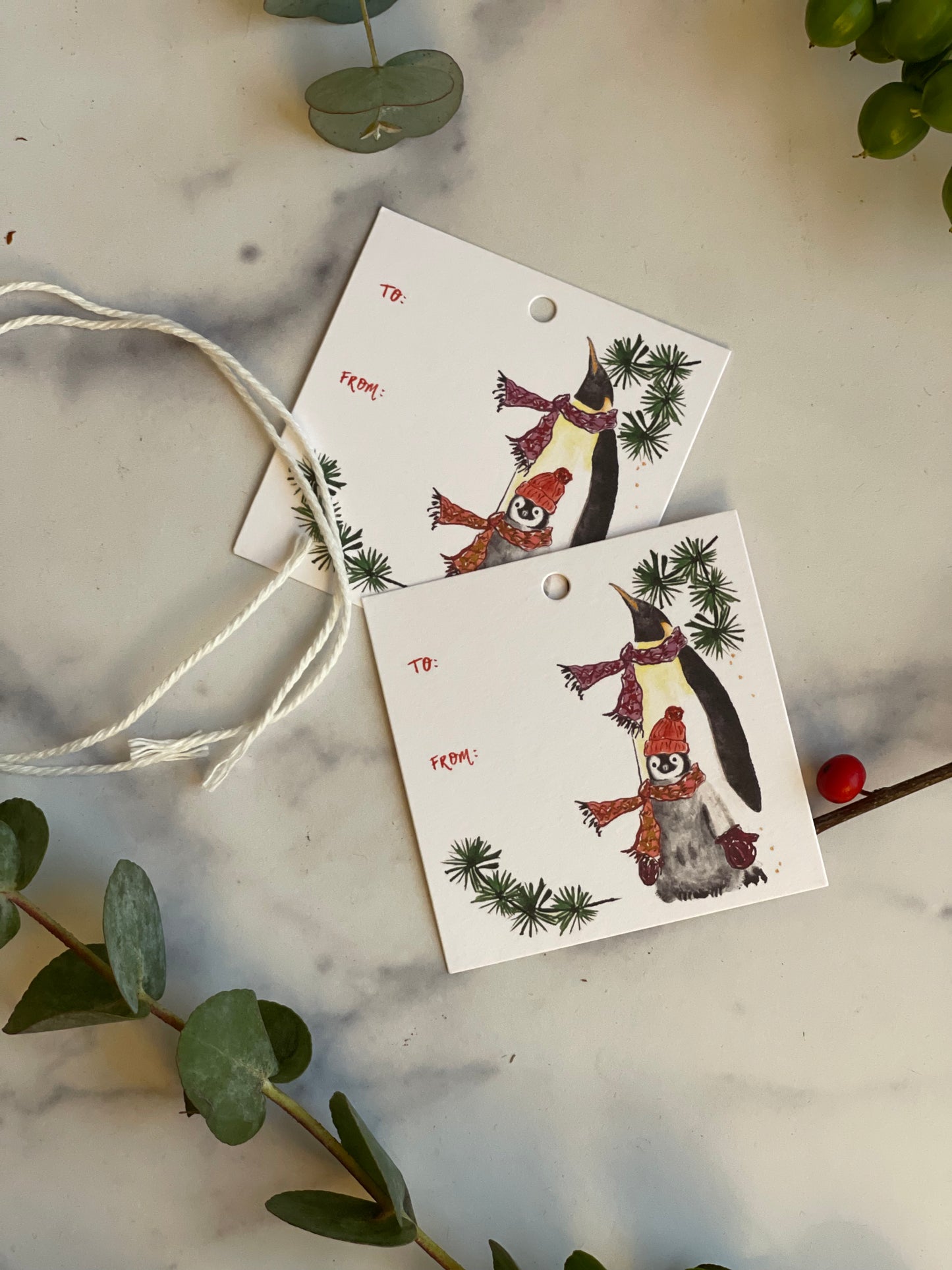 Holiday Penguin Hanging Gift Tag (S/15)