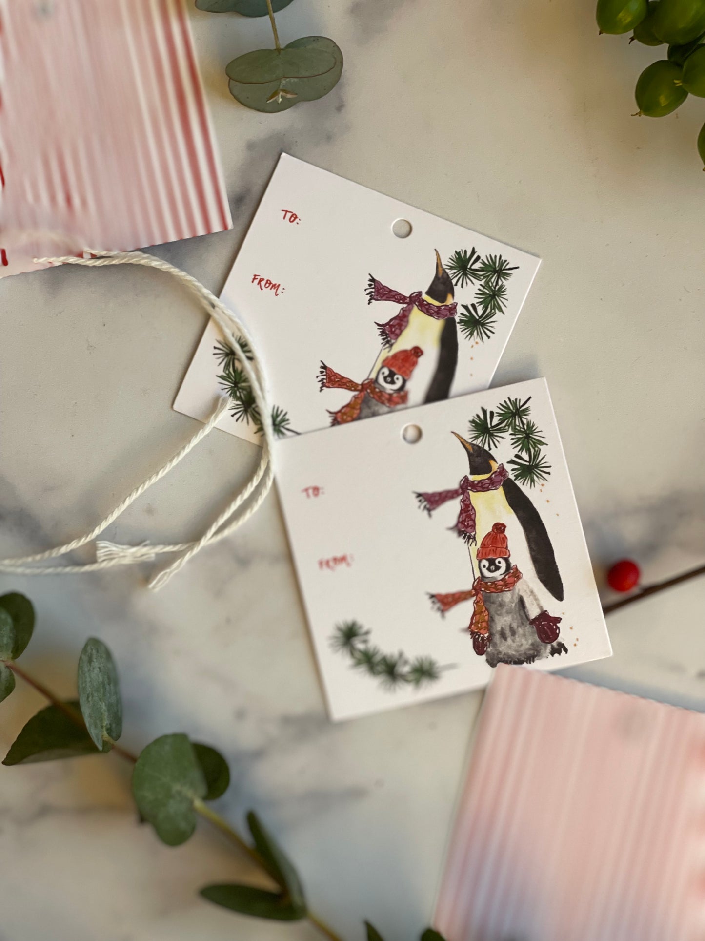 Holiday Penguin Hanging Gift Tag (S/15)